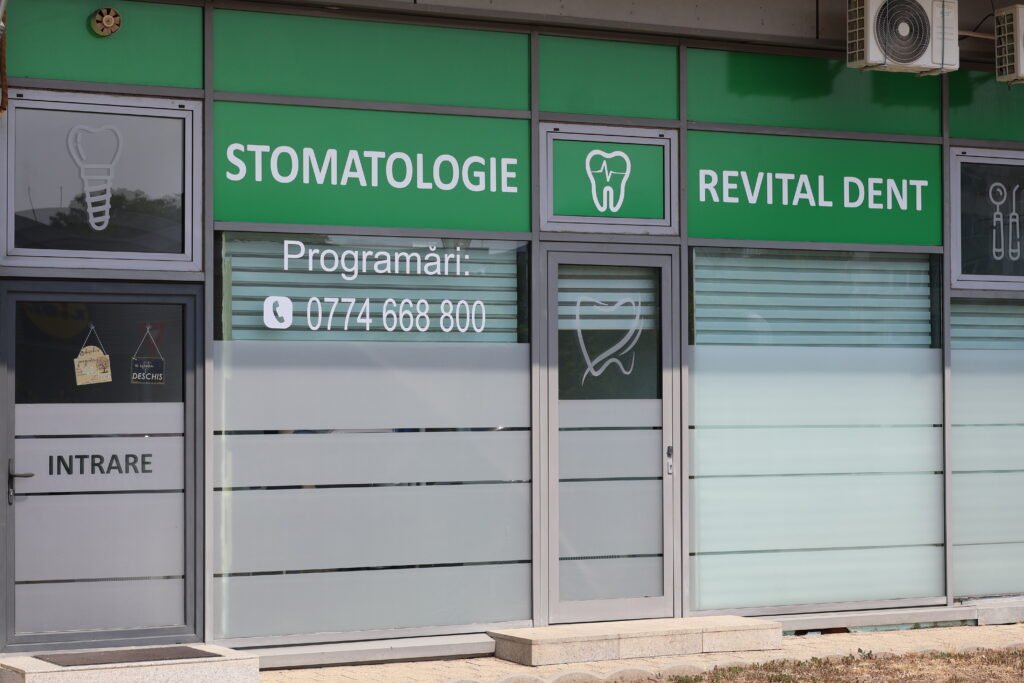 Intrare Clinica  Revital Dent 
